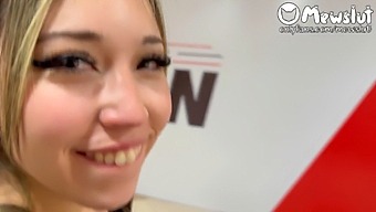 Pov Reality: A Date With Your Girlfriend Ends With Oral And A Blowjob - Mewslut
